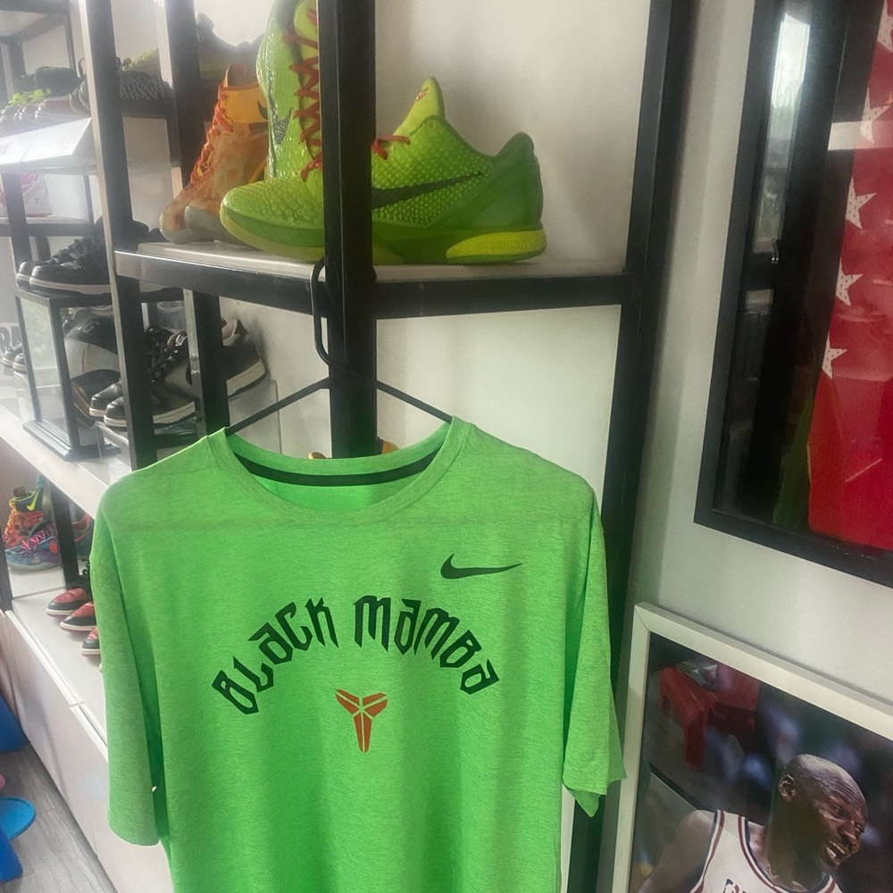 Nike dry fit shirt